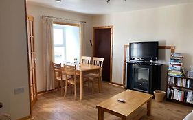 2 Bedroom House Overlooking Pierowall Bay, Westray